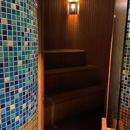 відпочинковий комплекс,міні старий дворик Bed & Breakfast