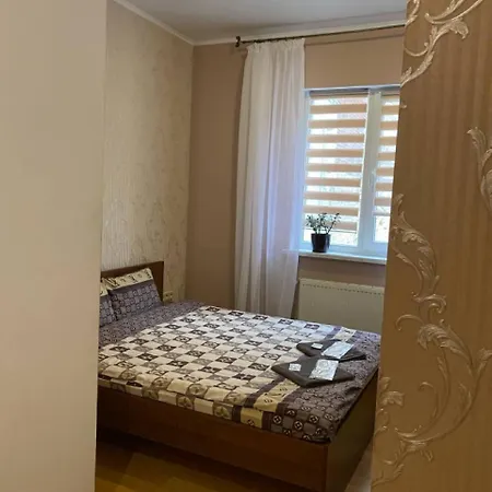 відпочинковий комплекс,міні старий дворик Bed & Breakfast *
