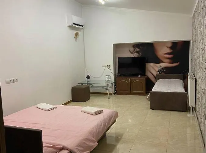 відпочинковий комплекс,міні старий дворик * Lvov