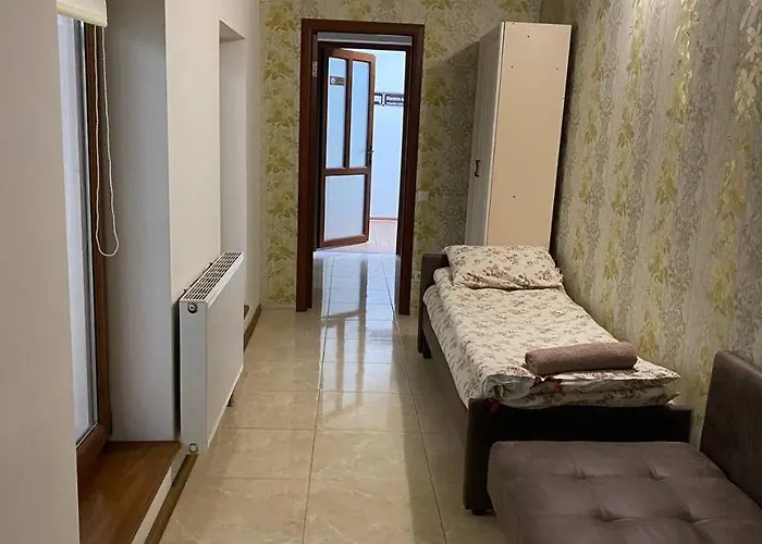 відпочинковий комплекс,міні старий дворик Bed & Breakfast