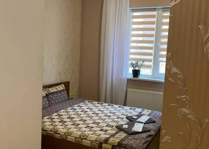 відпочинковий комплекс,міні старий дворик Bed & Breakfast *