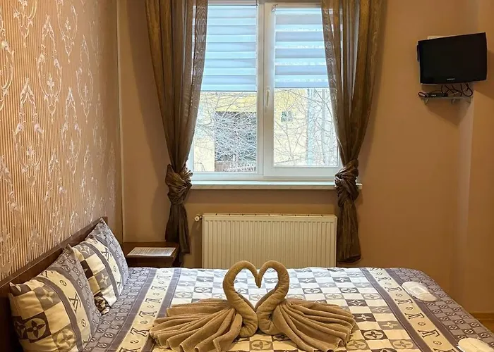 відпочинковий комплекс,міні старий дворик