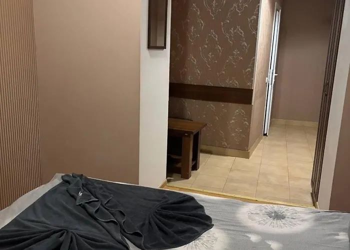 відпочинковий комплекс,міні старий дворик * Lviv