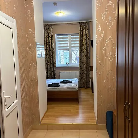 відпочинковий комплекс,міні старий дворик Lviv