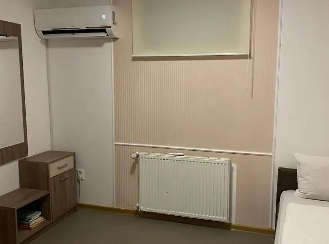 відпочинковий комплекс старий дворик Отель типа 