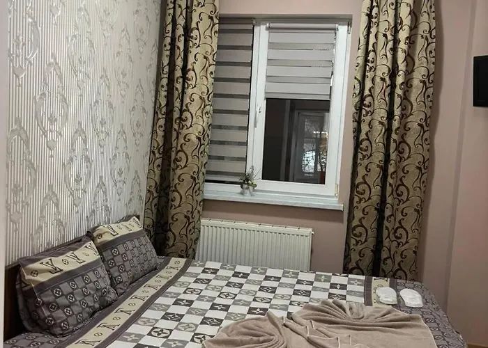 відпочинковий комплекс старий дворик Отель типа 